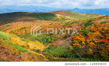 秋季攀登栗駒山(宇文沼~東栗駒) 秋季攀登栗駒山(宇文沼~東栗駒) 129493634