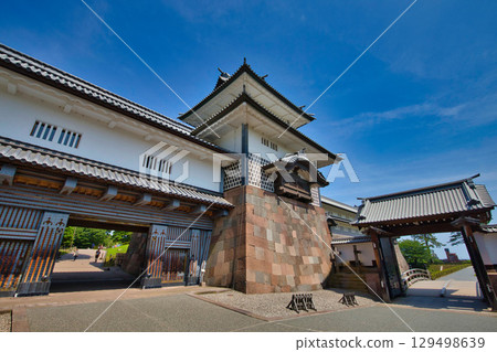 Kanazawa Castle Park in early summer Kanazawa Castle Park in early summer 129498639