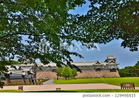 Kanazawa Castle Park in early summer 129498835