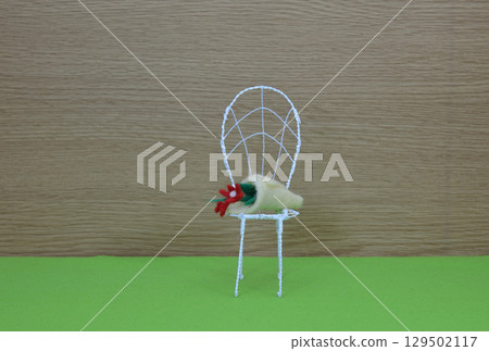 Chairs and bouquets 129502117