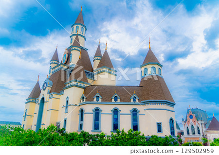 A fabulous palace.  129502959