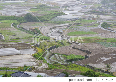 從花房瞭望台眺望的上總町田園風光 129506086