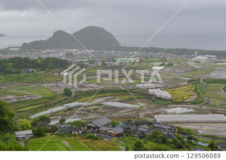 從花房瞭望台眺望的上總町田園風光 129506089