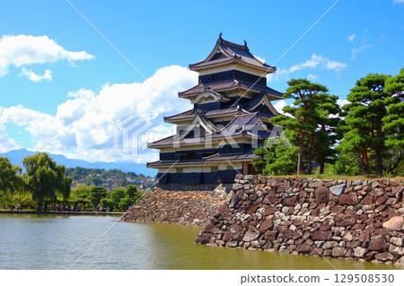 Matsumoto Castle - Summer Matsumoto Castle - Summer 129508530