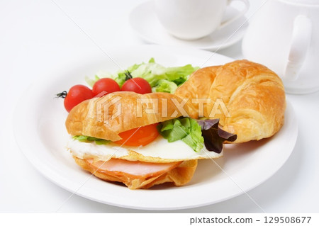 羊角麵包三明治 羊角麵包三明治 129508677