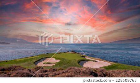 Pebble Beach golf course, Monterey, California, USA 129509765