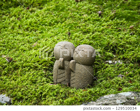 Jizo in the moss Jizo in the moss 129510034