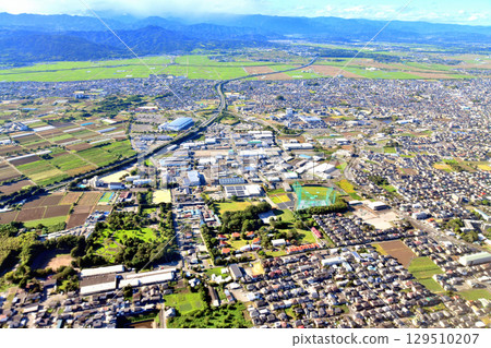 Kyushu Expressway, Mashiki-Kumamoto Airport IC area (Mashiki Town, Kumamoto City, Kumamoto Prefecture) [July 2025] 129510207