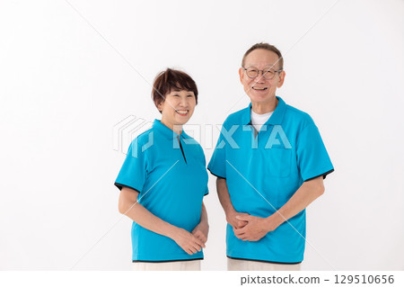 高級男女 129510656