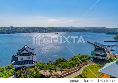 [Nagasaki Prefecture] View of the Kenso Yagura and Hirado Seto from the Hirado Castle tower 129510832