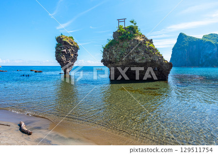 Ebisu Rock and Daikoku Rock in Summer, Yoichi 129511754