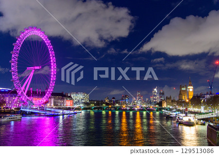 倫敦美麗的夜景 129513086