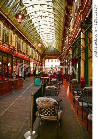 A beautiful view of Leadenhall Market in London A beautiful view of Leadenhall Market in London 129513177