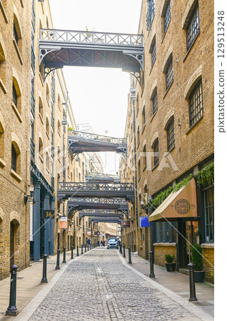 A beautiful view of London's streets A beautiful view of London's streets 129513248