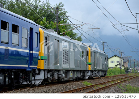 信越本線運行的快速蒸汽機車GV橫川 129513470