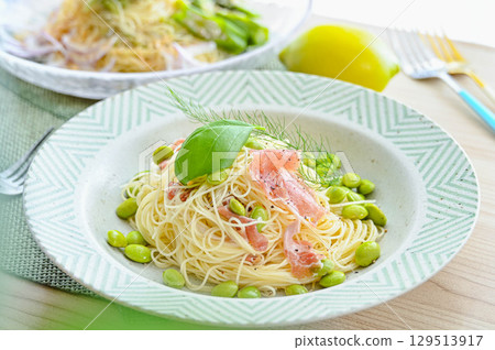 Capellini with edamame and prosciutto Capellini with edamame and prosciutto 129513917