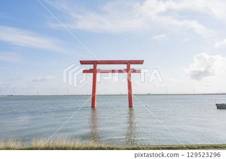 Ibaraki Kashima Shrine, First Torii Gate of the West 129523296
