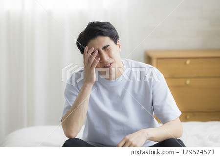 年輕人醒來 年輕人醒來 129524571