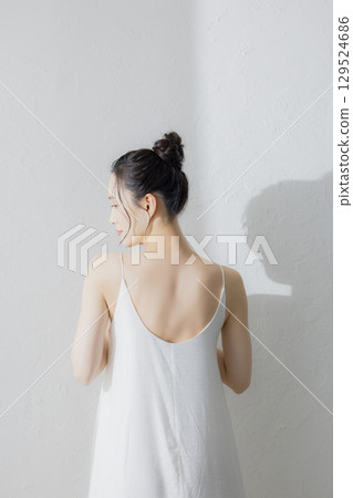 Women stretching Women stretching 129524686