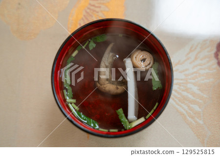 鰻魚肝湯 129525815
