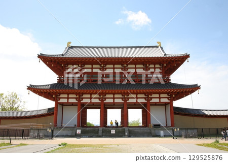 朱雀門和平城宮遺址[奈良縣奈良市] 129525876