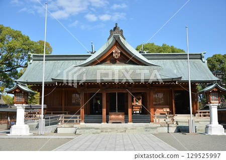 Yatsushiro Shrine on the ruins of Yatsushiro Castle 129525997