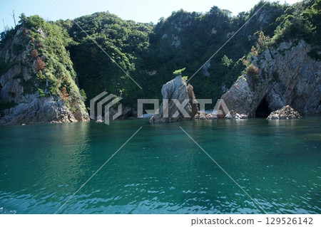 鳥取四季漫步 夏季松島觀光船 鳥取四季漫步 夏季松島觀光船 129526142