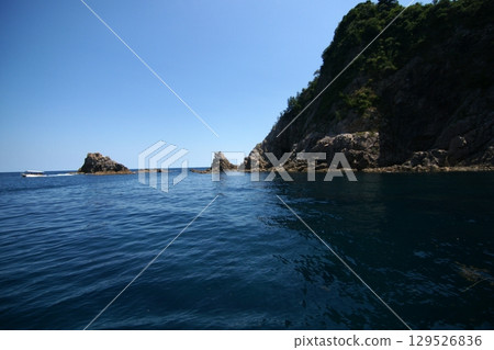 鳥取四季漫步 夏季松島觀光船 鳥取四季漫步 夏季松島觀光船 129526836