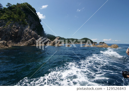 鳥取四季漫步 夏季松島觀光船 鳥取四季漫步 夏季松島觀光船 129526843