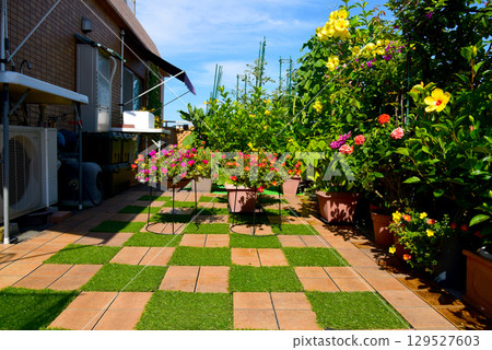 DIY roof balcony of our home to create the best space and enjoy every day 129527603