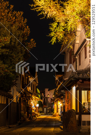 岡山縣倉敷市的冬天－夜晚的倉敷美觀地區 129529551
