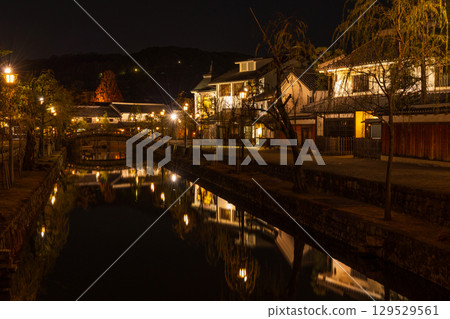岡山縣倉敷市的冬天－夜晚的倉敷美觀地區 129529561