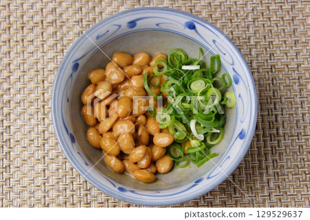 納豆和蔥花 129529637