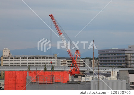 Tall crane 129530705