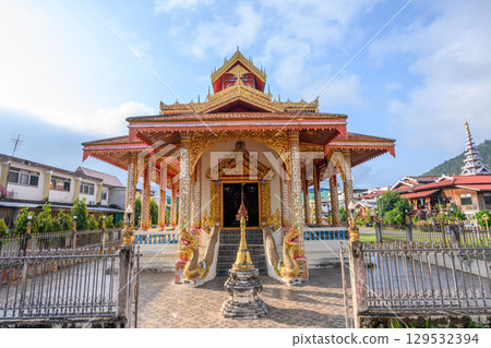 A Thai Buddhist temple located in Mae Hong Son, Thailand. 129532394