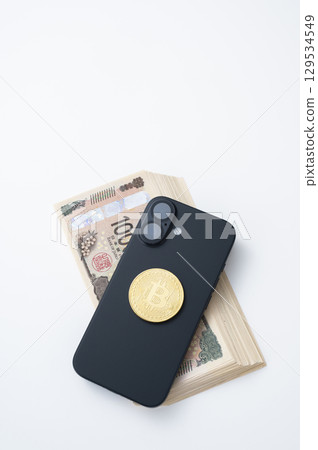 Cryptocurrency and cash Cryptocurrency and cash 129534549
