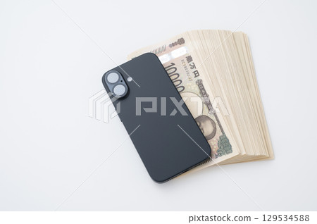 智慧型手機和現金 129534588