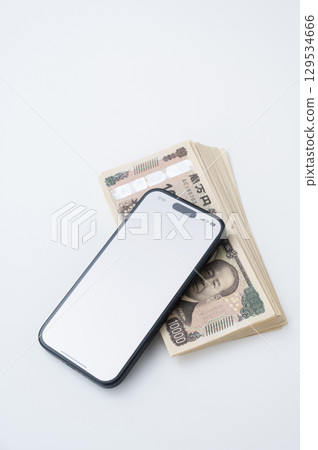 智慧型手機和現金 129534666