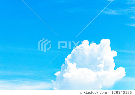 A simple landscape of blue sky and white clouds in summer A simple landscape of blue sky and white clouds in summer 129540136