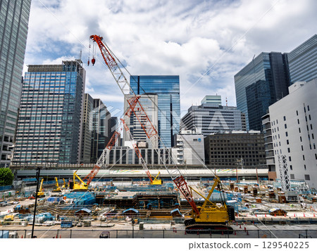The construction site of Torch Tower, which will be the tallest building in Japan (photographed in August 2025) 129540225