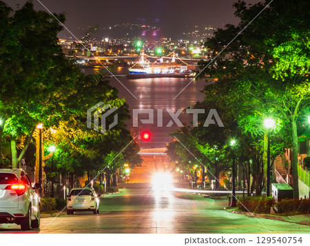 函館八幡在夜裡 129540754