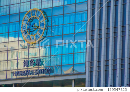 博多站玻璃牆 129547823