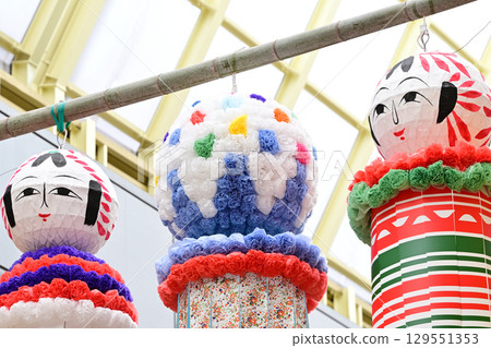 仙台七夕節的五彩裝飾 129551353