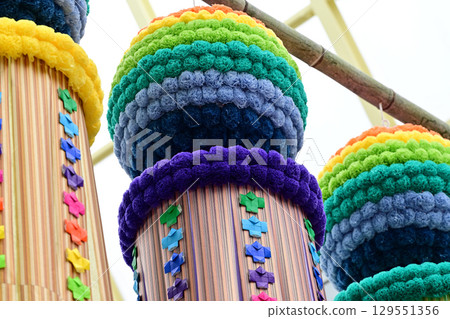 Colorful decorations at the Sendai Tanabata Festival 129551356