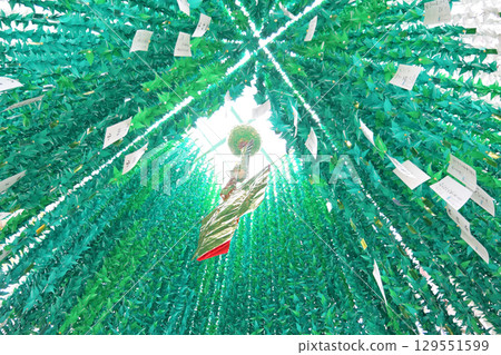 仙台七夕節的五彩裝飾 129551599