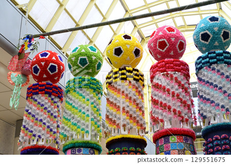 Colorful decorations at the Sendai Tanabata Festival 129551675