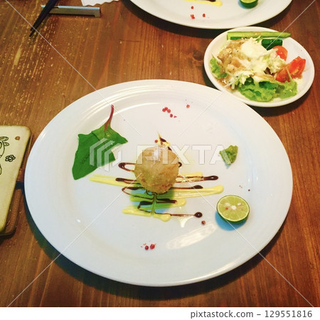 菜餚開胃菜 菜餚開胃菜 129551816