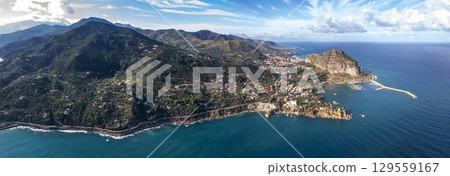 coastline near Cefalu  129559167