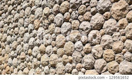 Stone wall 129561652