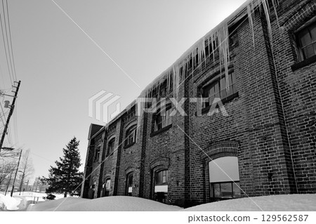 岩見澤市的復古磚造建築和黑白冰柱 岩見澤市的復古磚造建築和黑白冰柱 129562587